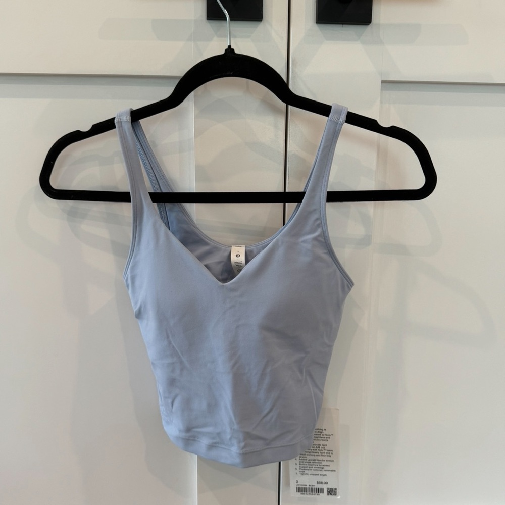 Lululemon workout top